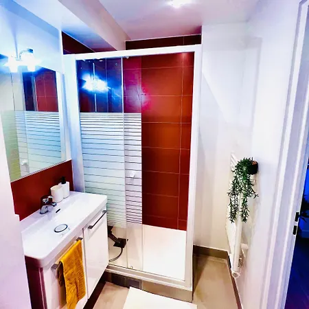 Beautiful Near Stade De France And Paris Apartment *